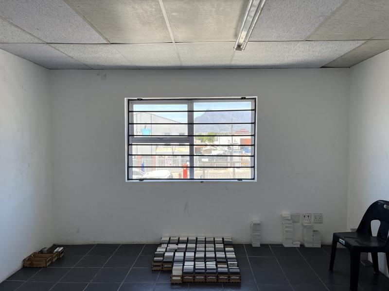 To Let commercial Property for Rent in Montague Gardens Western Cape